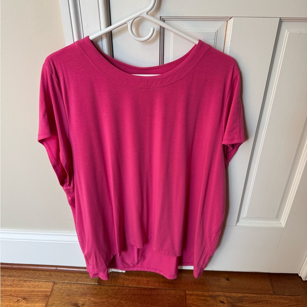 Athleta With Ease Women's Pink Top